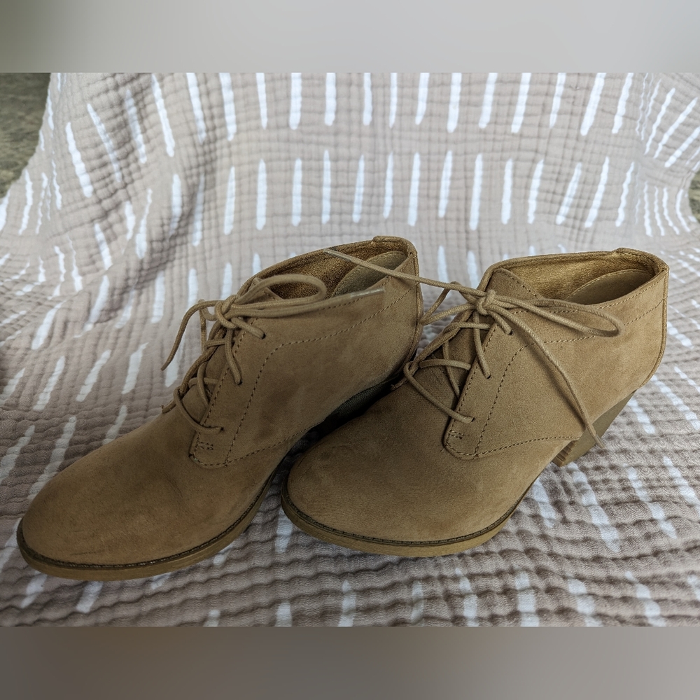 Rocket dog boots